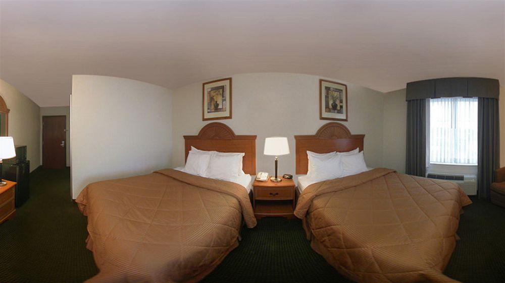Quality Inn & Suites Franklin Exterior foto